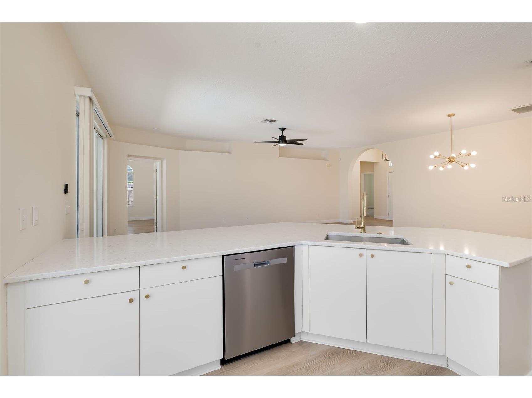 5370 Matthew Court Sarasota FL 34231 A4693254 image11
