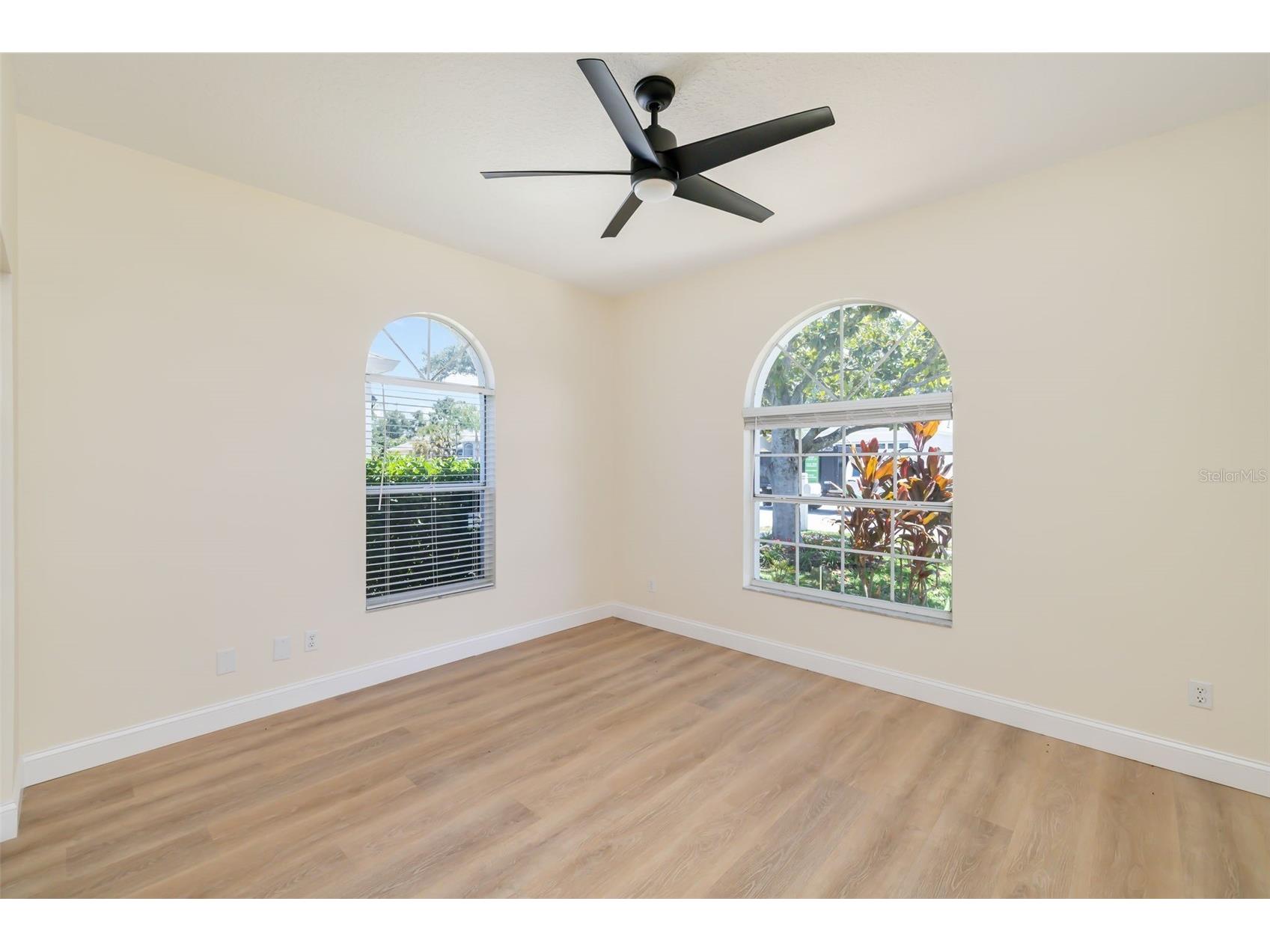 5370 Matthew Court Sarasota FL 34231 A4693254 image13