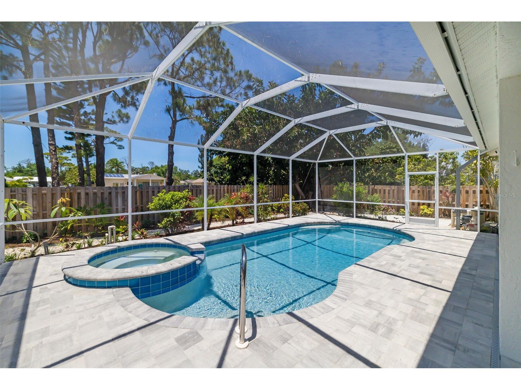 5370 Matthew Court Sarasota FL 34231 A4693254 image26