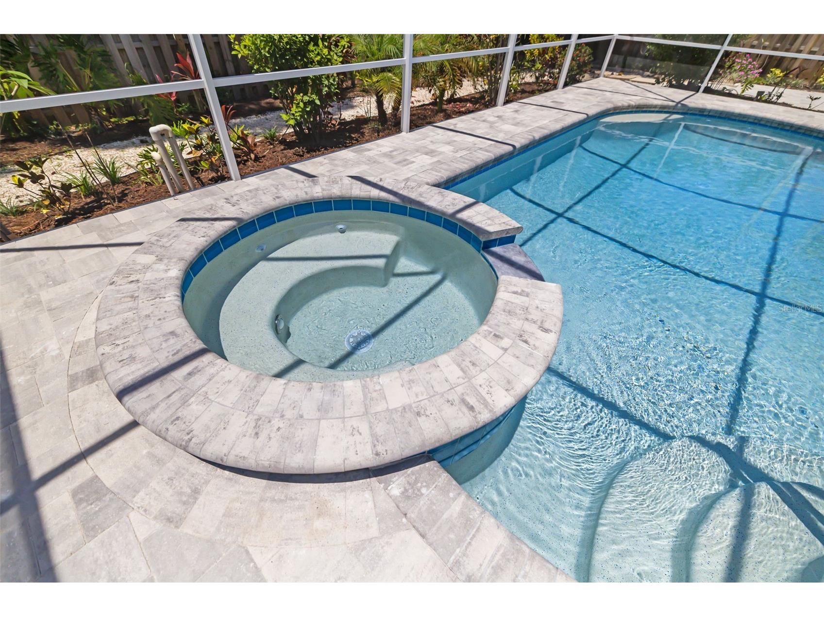 5370 Matthew Court Sarasota FL 34231 A4693254 image29
