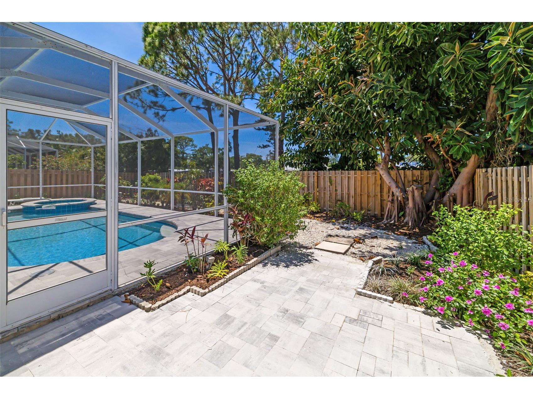 5370 Matthew Court Sarasota FL 34231 A4693254 image31