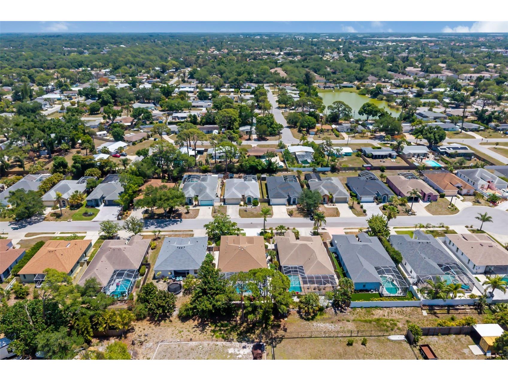 5370 Matthew Court Sarasota FL 34231 A4693254 image33