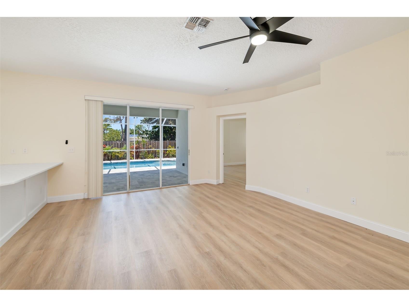 5370 Matthew Court Sarasota FL 34231 A4693254 image6