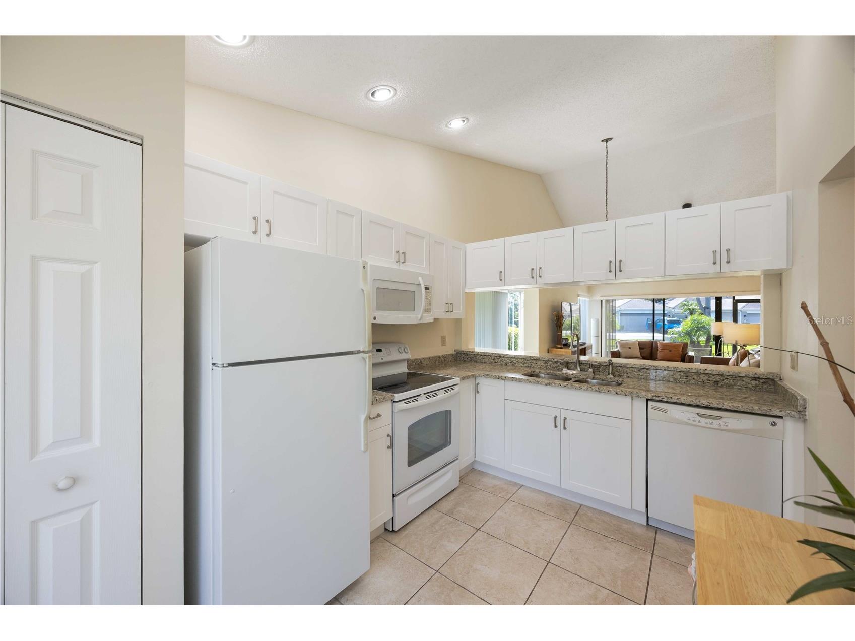 5370 Myrtle Wood Road #56 Sarasota FL 34235 A4696956 image17