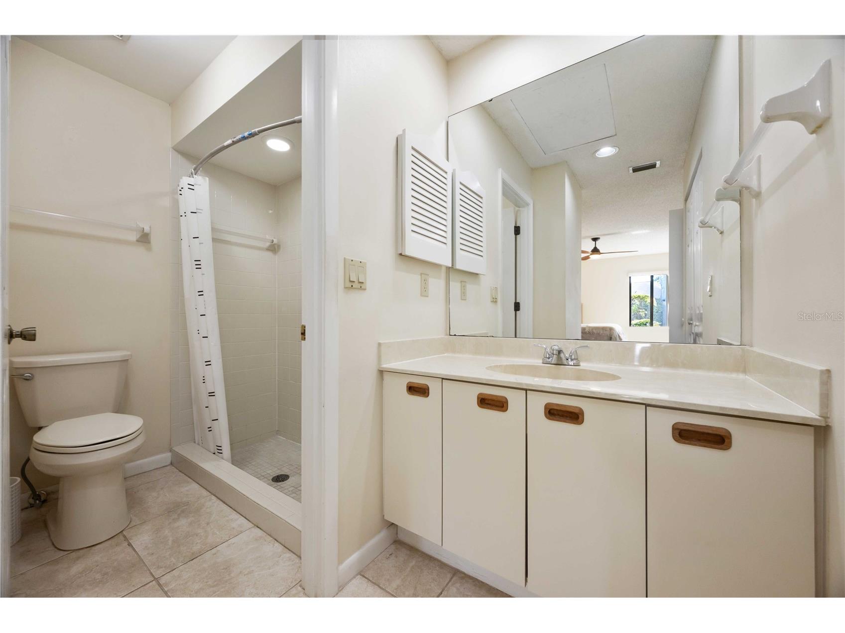 5370 Myrtle Wood Road #56 Sarasota FL 34235 A4696956 image21