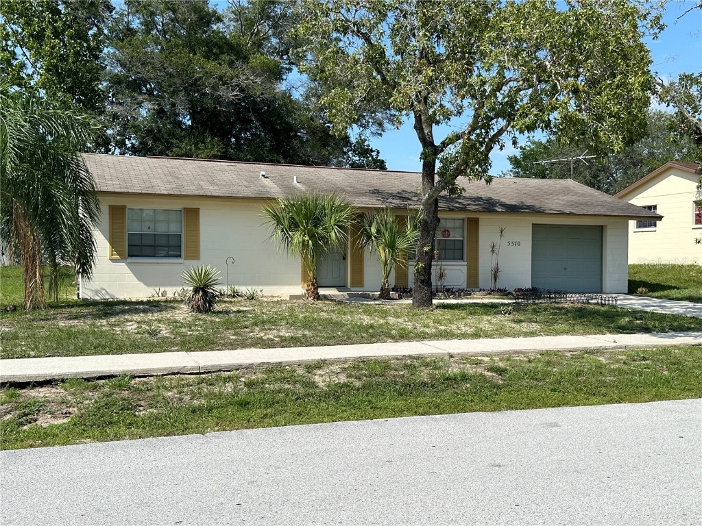 5370 Springwood Road Spring Hill FL 34609 W7855963 image1