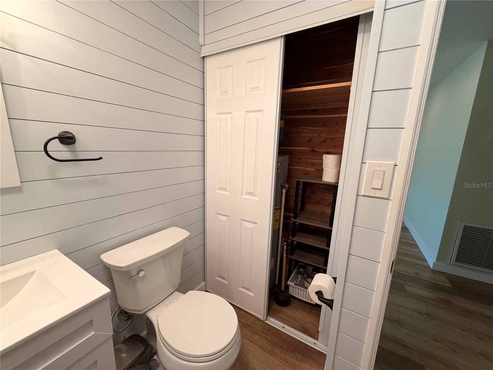 53706 Rivertrace Road Astor FL 32102 R4910655 image9