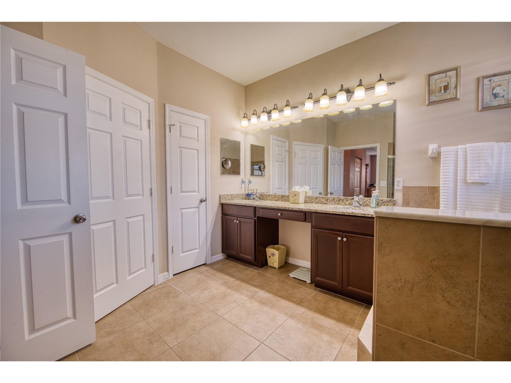 5371 Layton Drive Venice FL 34293 A4679501 image26