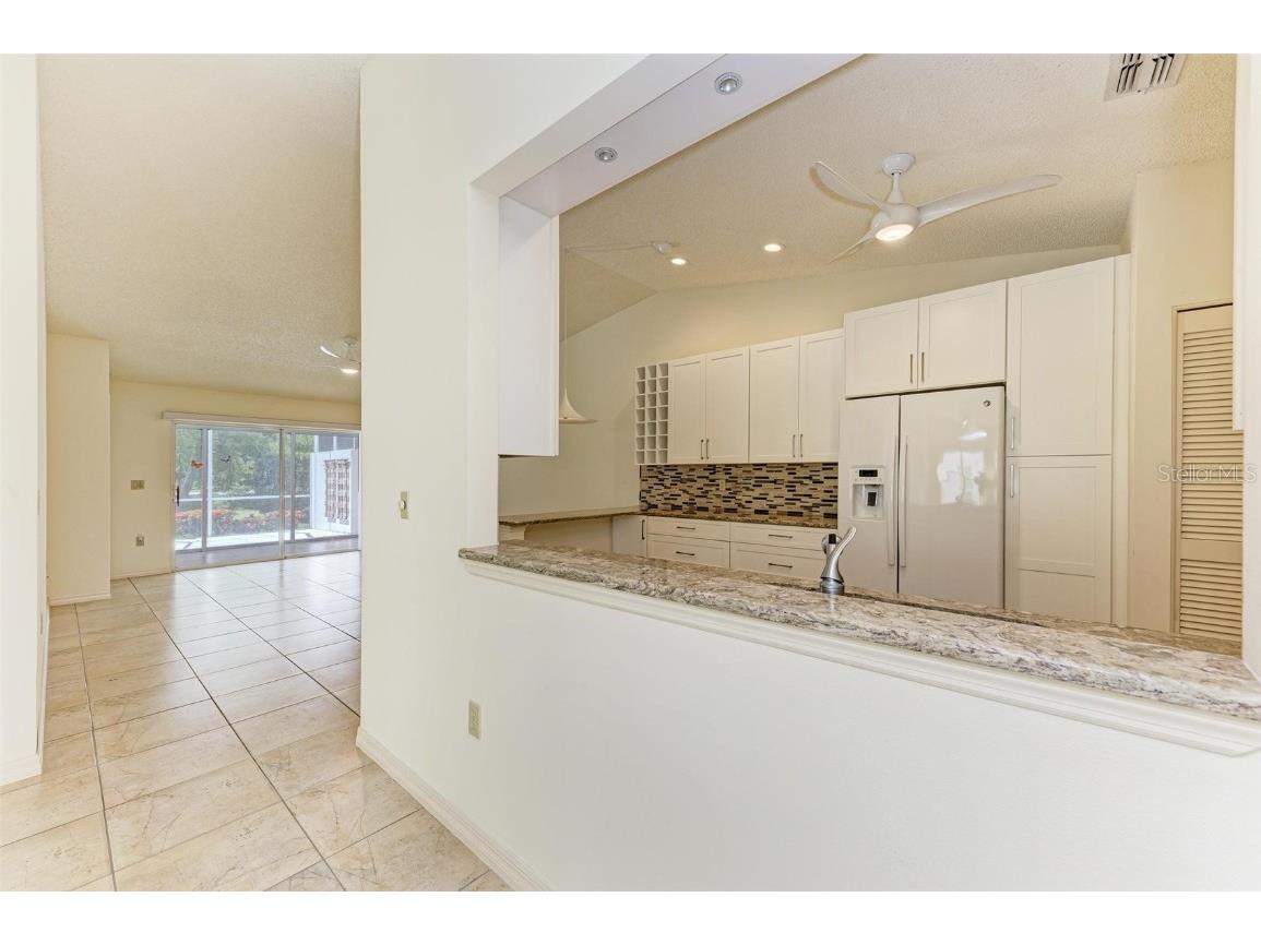 5372 Pamela Wood Way #7 Sarasota FL 34233 A4603819 image14