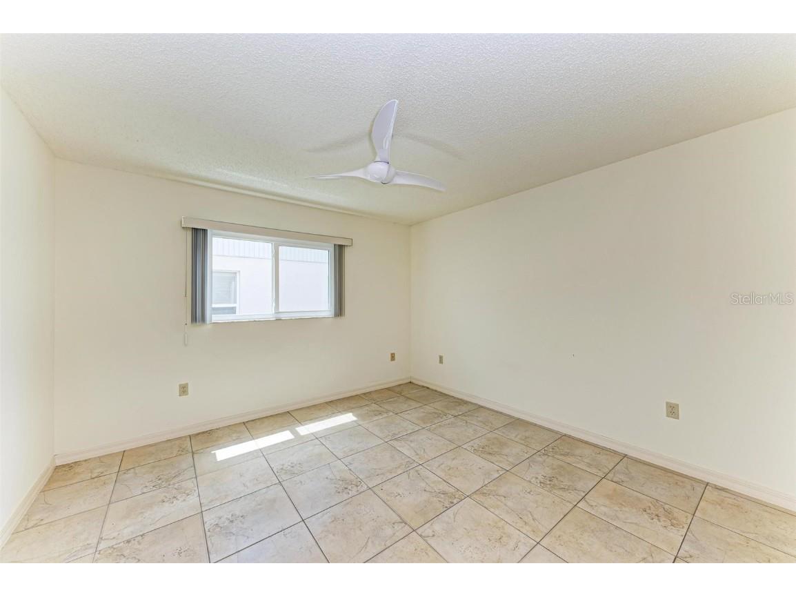 5372 Pamela Wood Way #7 Sarasota FL 34233 A4603819 image17