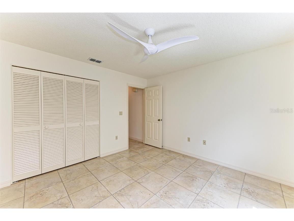 5372 Pamela Wood Way #7 Sarasota FL 34233 A4603819 image22