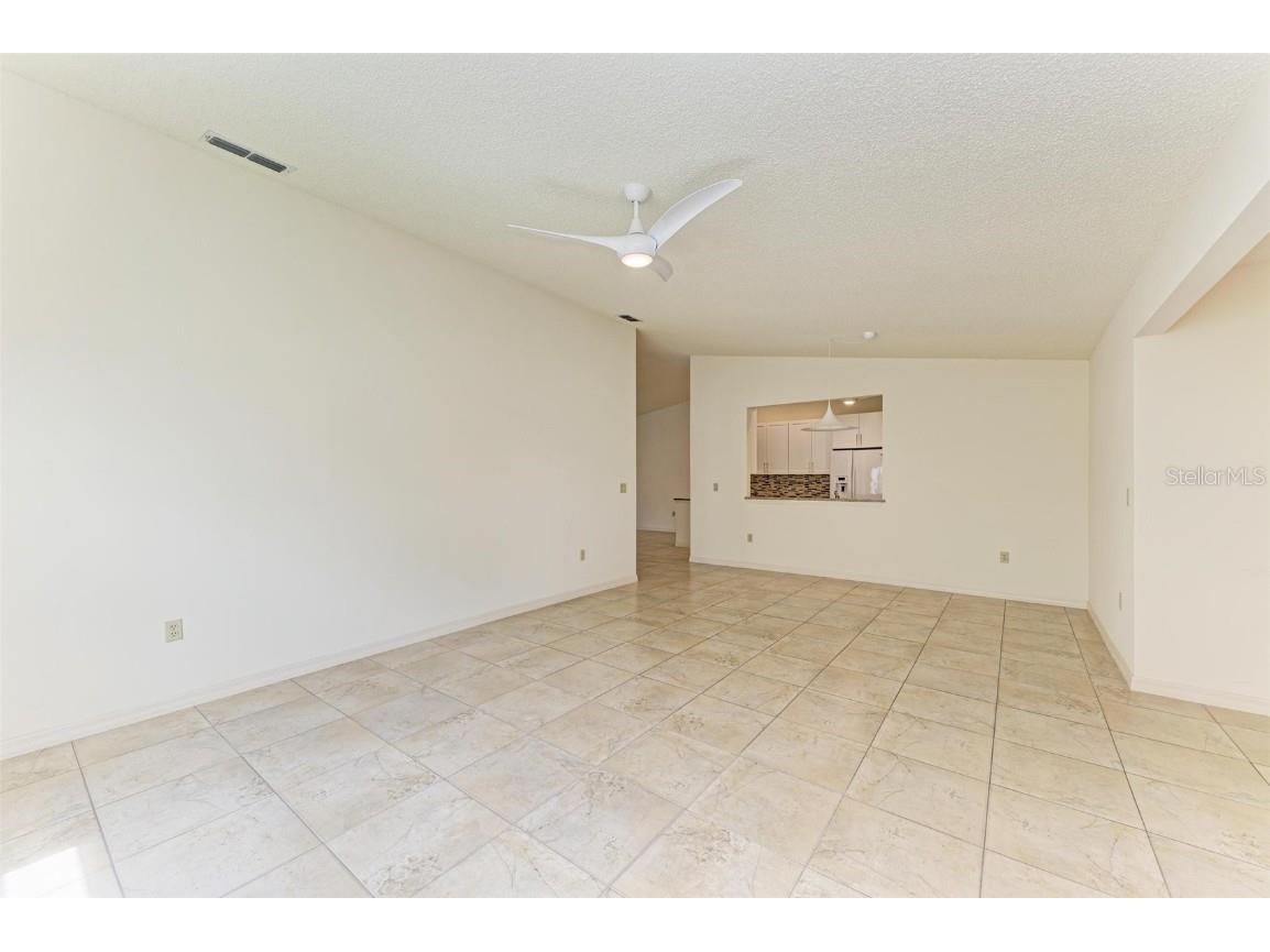 5372 Pamela Wood Way #7 Sarasota FL 34233 A4603819 image23