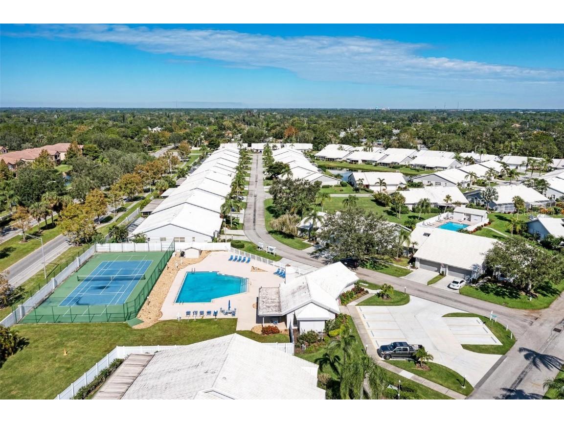 5372 Pamela Wood Way #7 Sarasota FL 34233 A4603819 image40