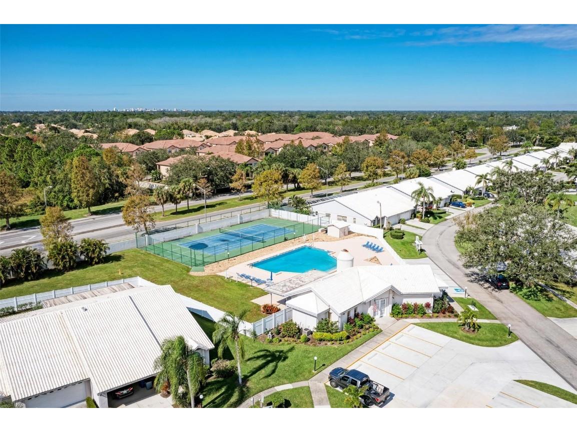 5372 Pamela Wood Way #7 Sarasota FL 34233 A4603819 image41