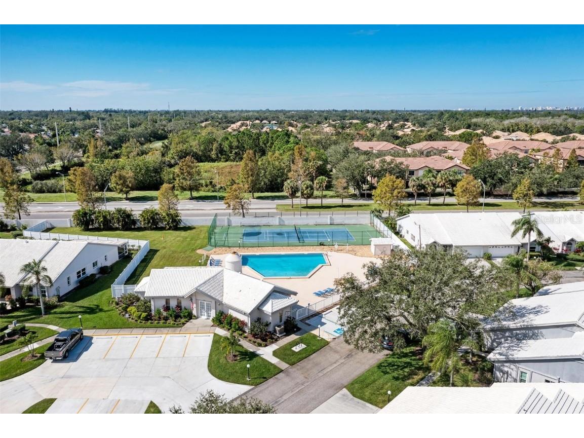 5372 Pamela Wood Way #7 Sarasota FL 34233 A4603819 image42