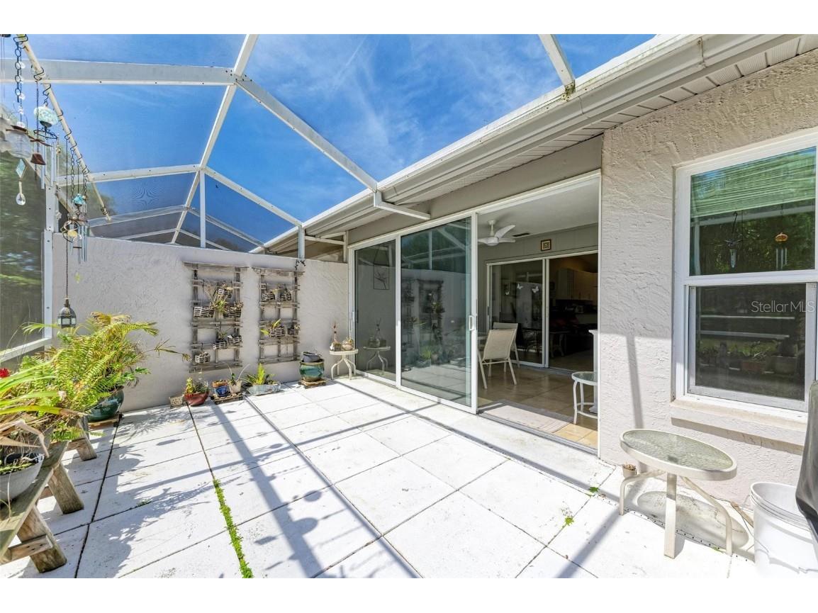 5372 Pamela Wood Way #7 Sarasota FL 34233 A4603819 image47