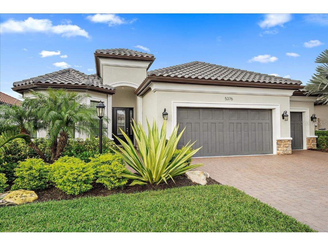 5376 Trails Bend Court Sarasota FL 34238 A4593619 image1
