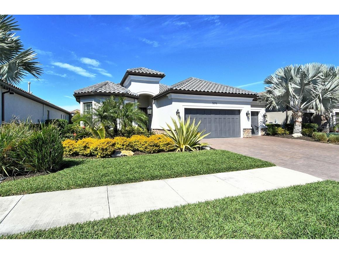 5376 Trails Bend Court Sarasota FL 34238 A4646373 image1