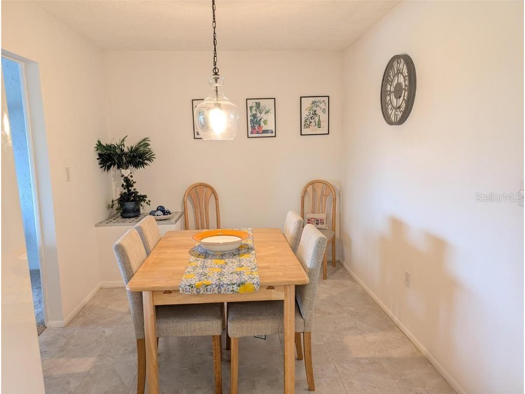 5377 Crestlake Boulevard #69 Sarasota FL 34233 A4604575 image4