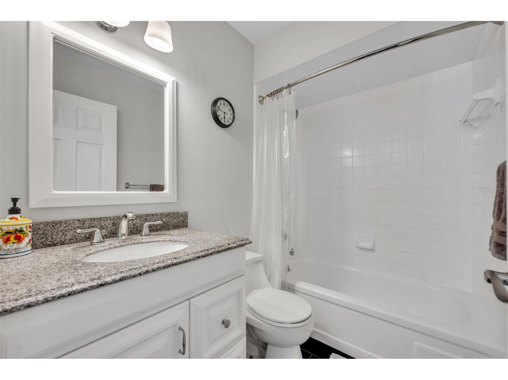 5377 Vineland Road #1-D Orlando FL 32811 O6359292 image17