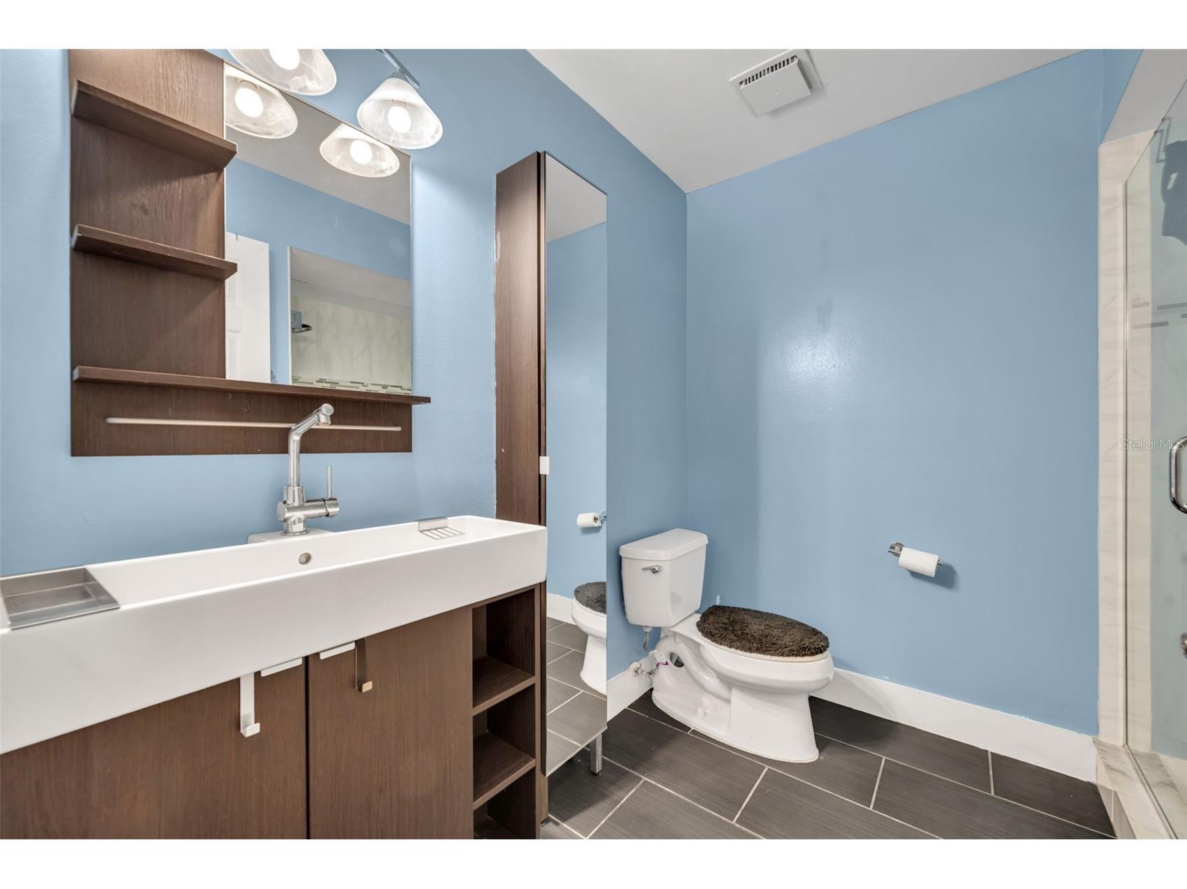 5377 Vineland Road #1-D Orlando FL 32811 O6359292 image19