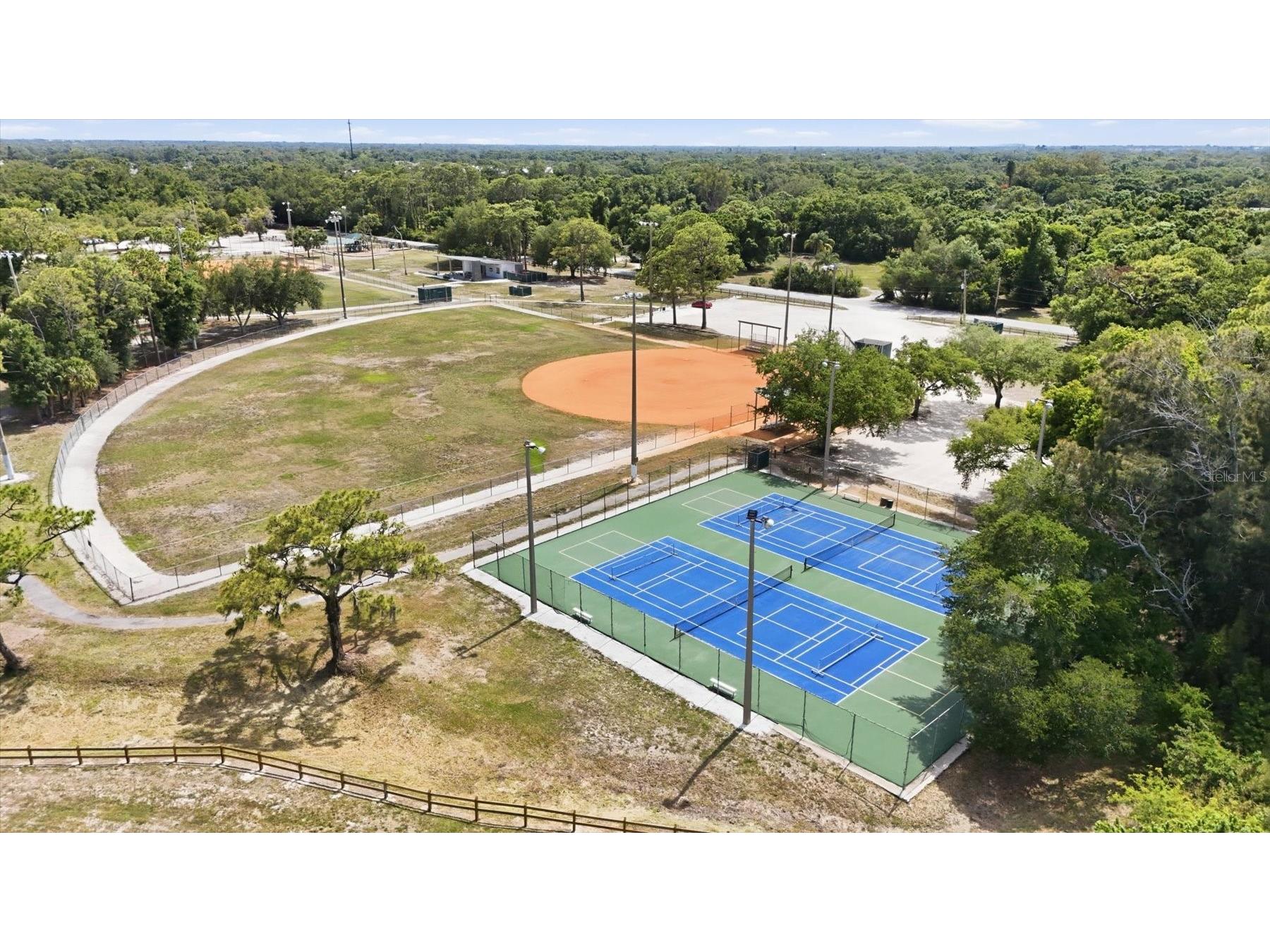 5378 Sarapointe Court Sarasota FL 34232 A4694119 image43