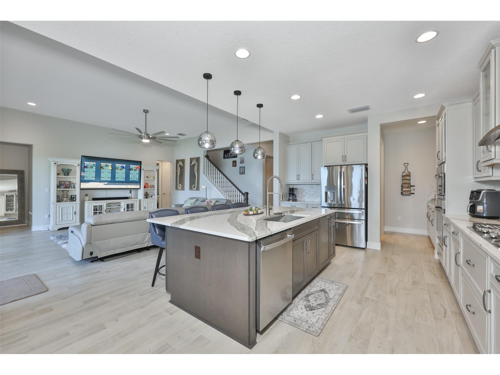 5379 Everlong Drive Apollo Beach FL 33572 TB8518471 image4