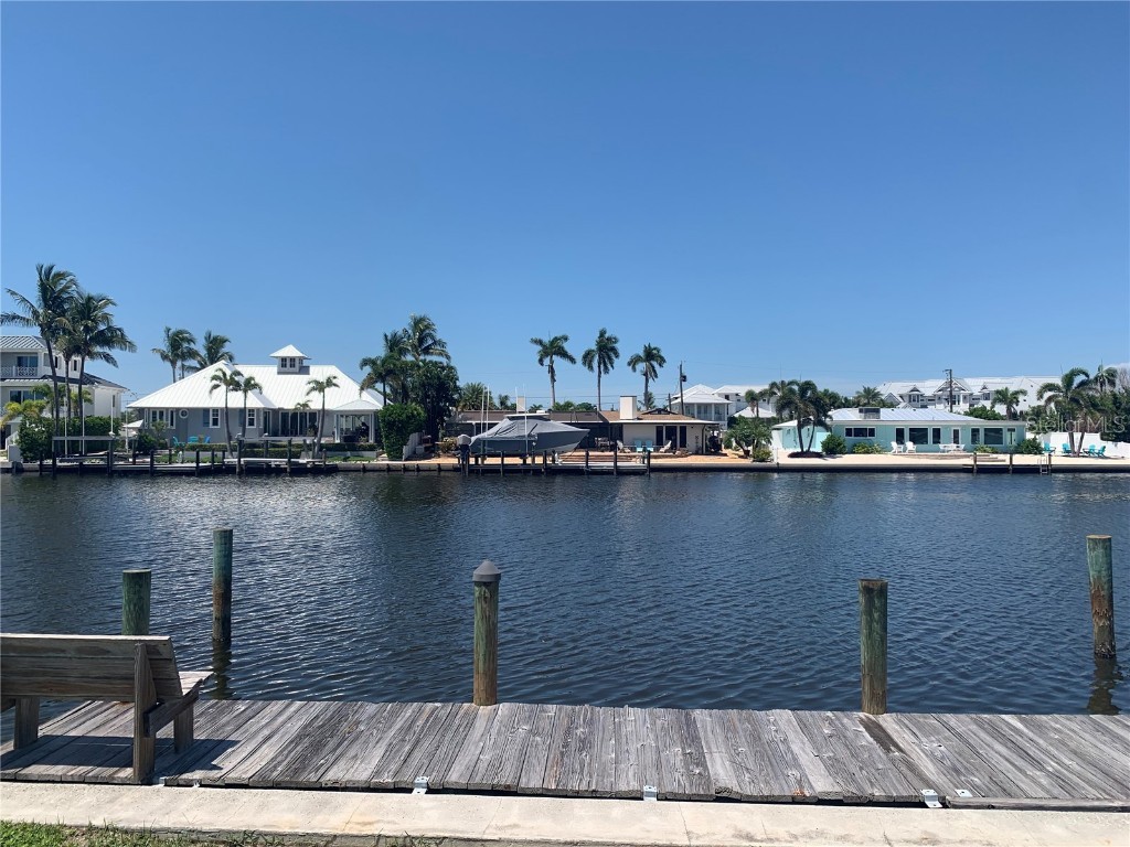 538 67th Street Holmes Beach FL 34217 - GRAND CANAL A4663596 image5