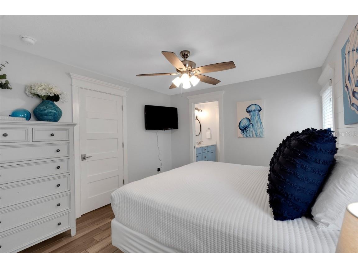 538 Canal Road Sarasota FL 34242 - GRAND CANAL A4656047 image12