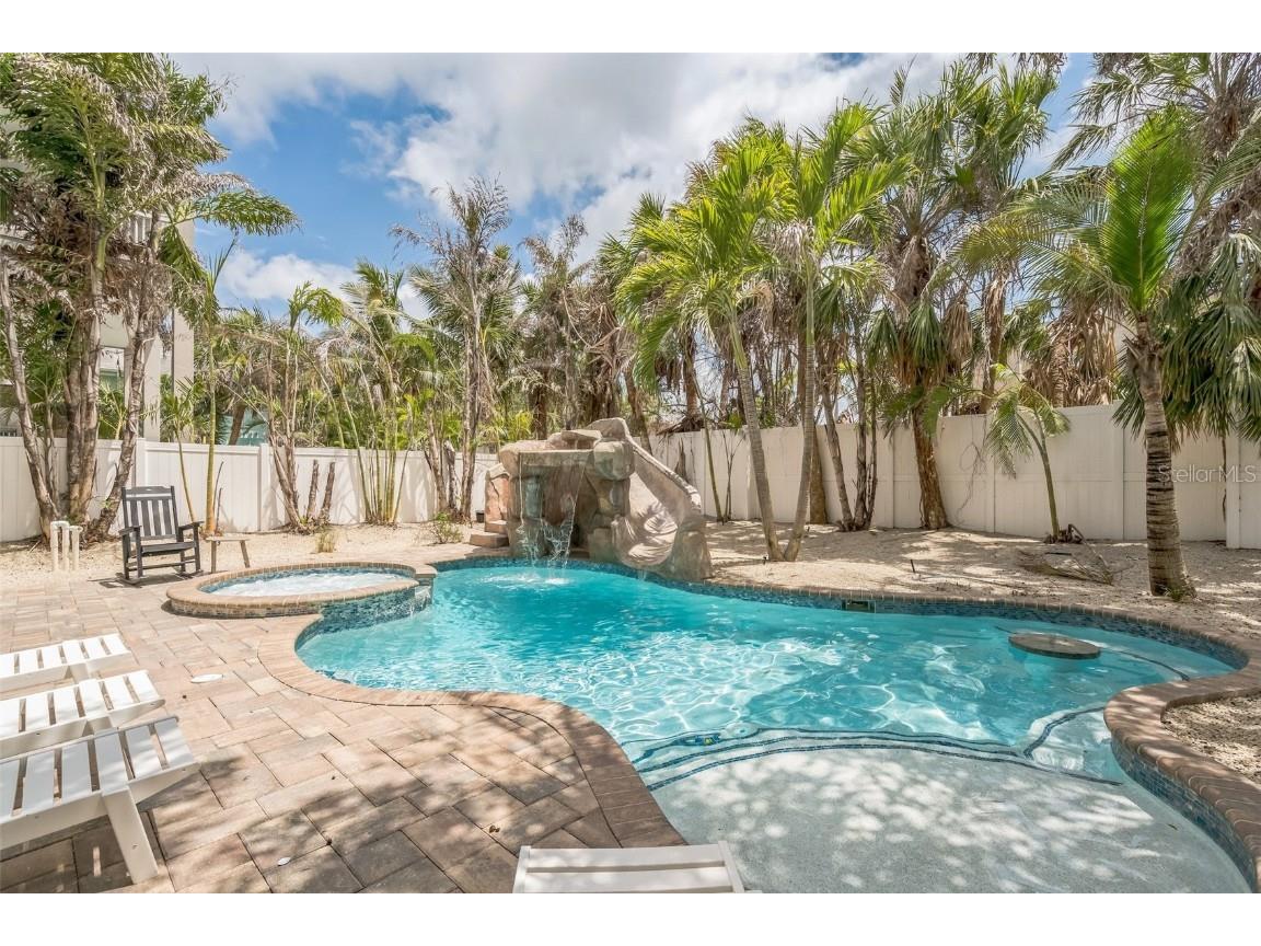 538 Canal Road Sarasota FL 34242 - GRAND CANAL A4656047 image5