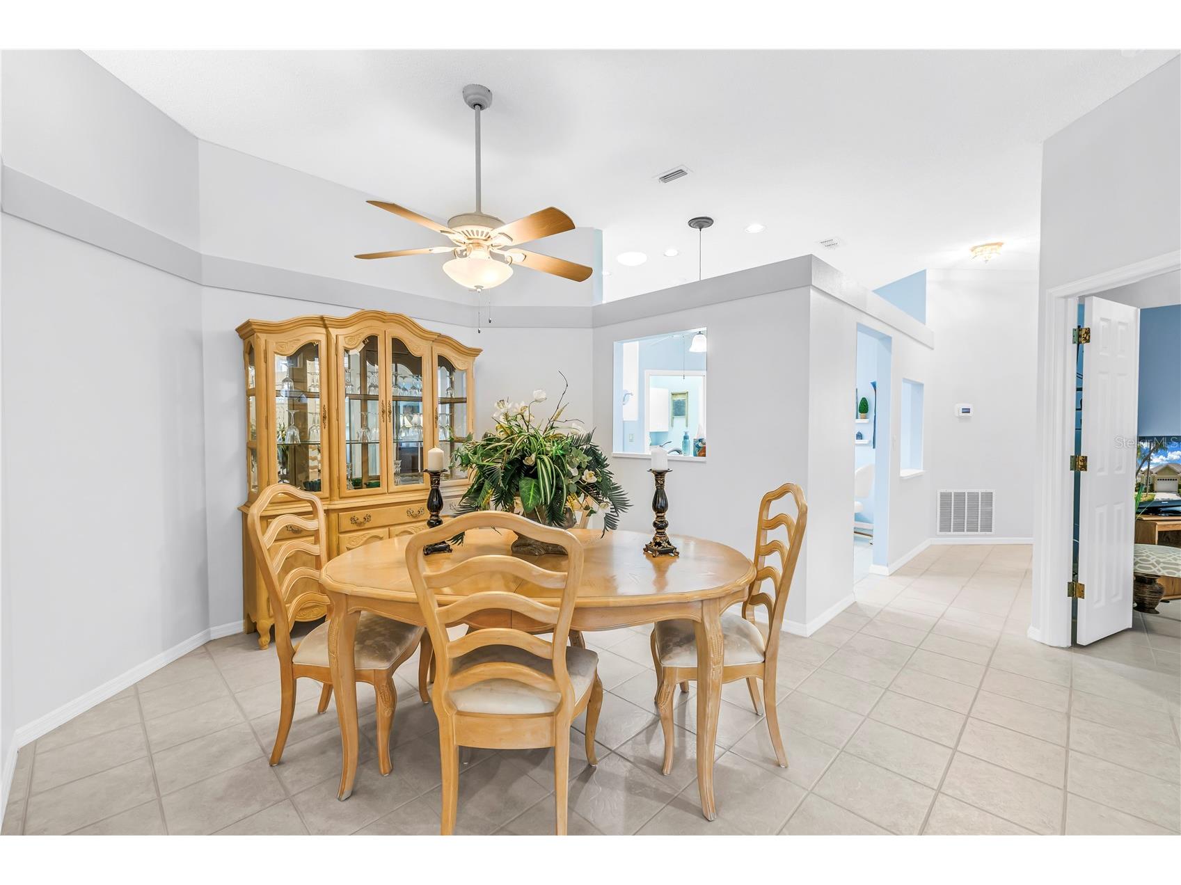 538 Catalina Isles Circle Venice FL 34292 A4698131 image9