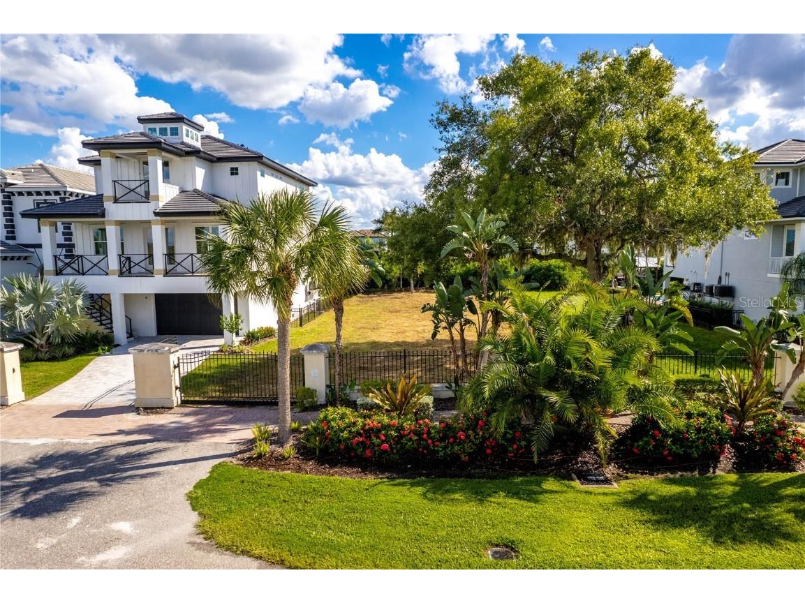 538 Estuary Shore Lane Apollo Beach FL 33572 - CANAL THAT LEADS TO TAMPA BAY TB8304613 image1