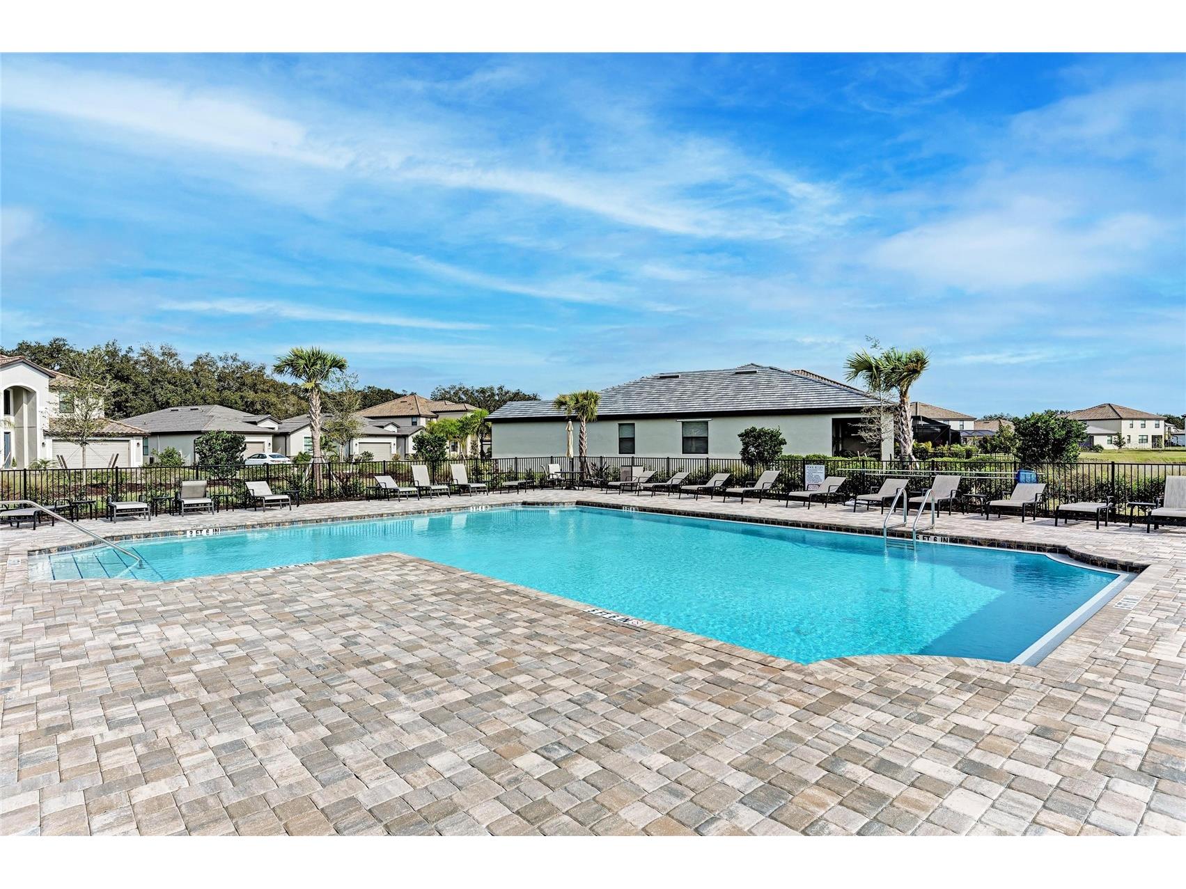538 Fire Bush Court Bradenton FL 34212 A4698430 image46