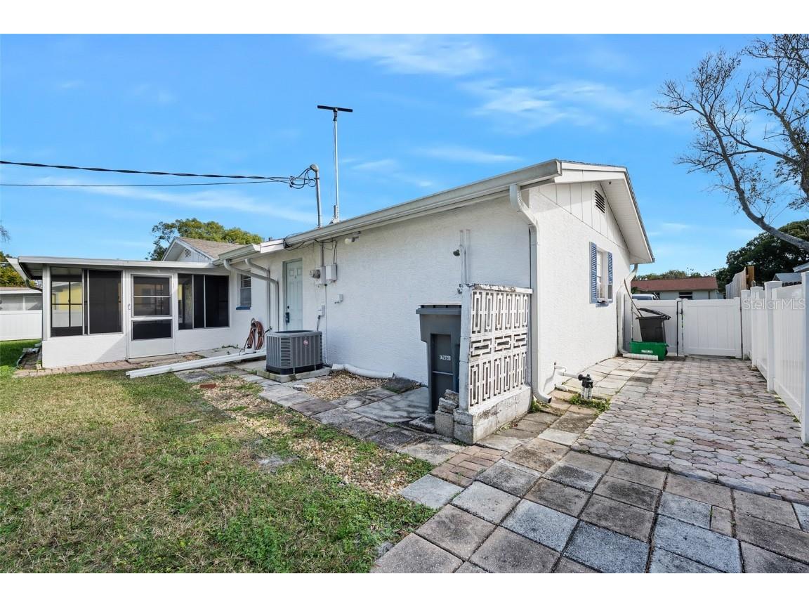 538 Gertrude Lane South Daytona FL 32119 V4946224 image26