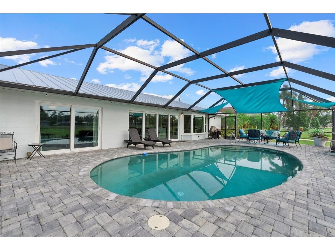 538 Magellan Drive Sarasota FL 34243 A4656417 image15