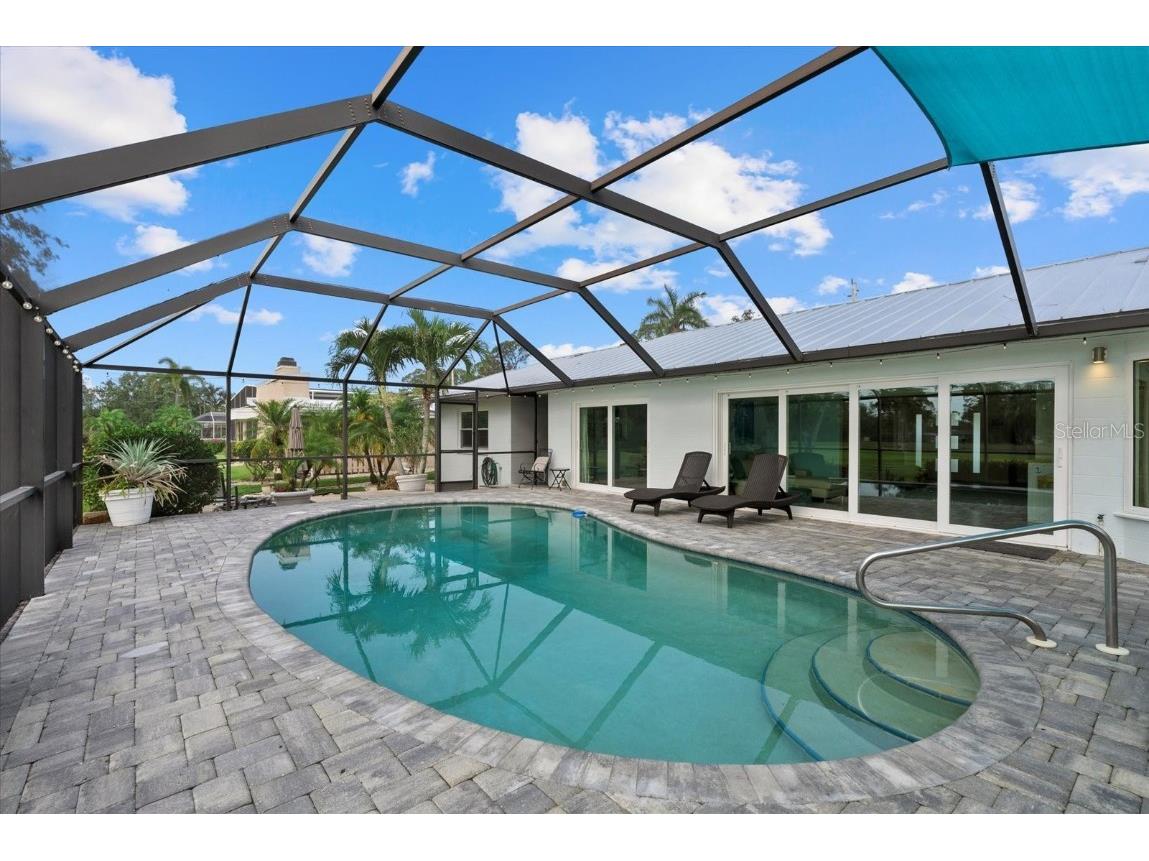 538 Magellan Drive Sarasota FL 34243 A4656417 image16