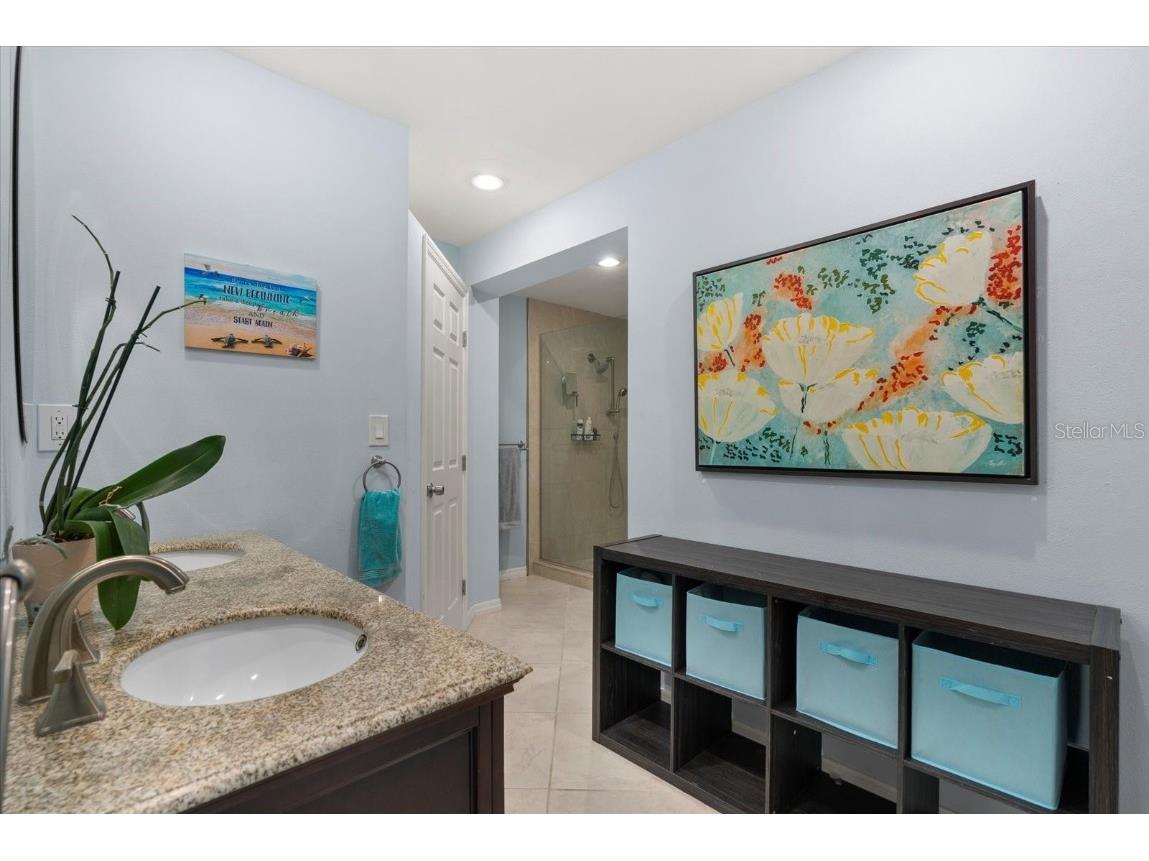 538 Magellan Drive Sarasota FL 34243 A4656417 image17