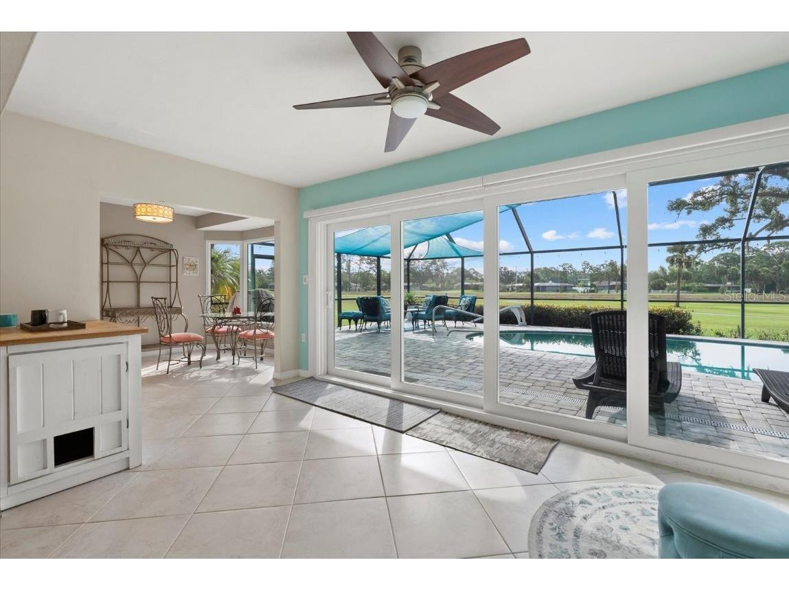 538 Magellan Drive Sarasota FL 34243 A4656417 image37