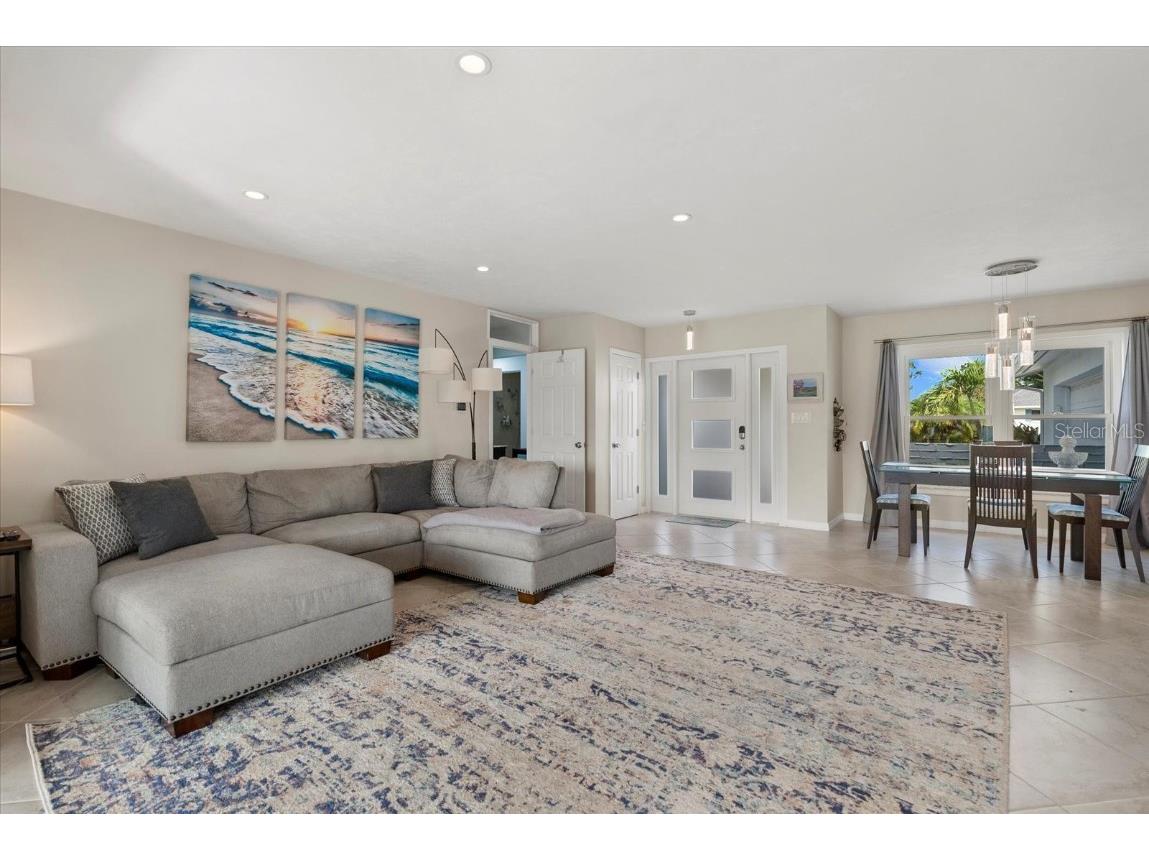 538 Magellan Drive Sarasota FL 34243 A4656417 image42