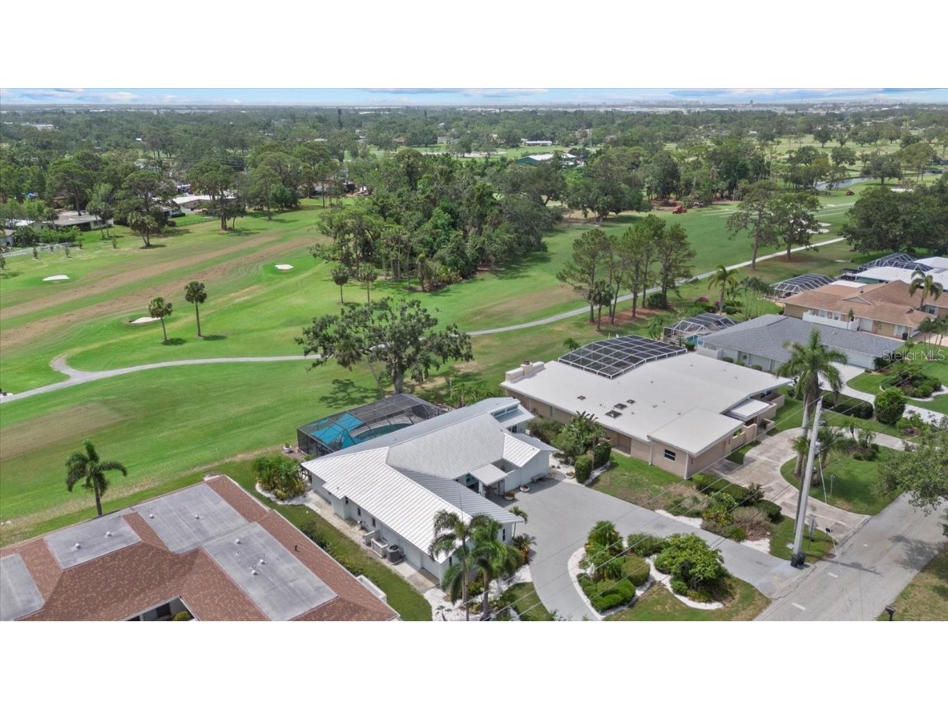 538 Magellan Drive Sarasota FL 34243 A4656417 image45