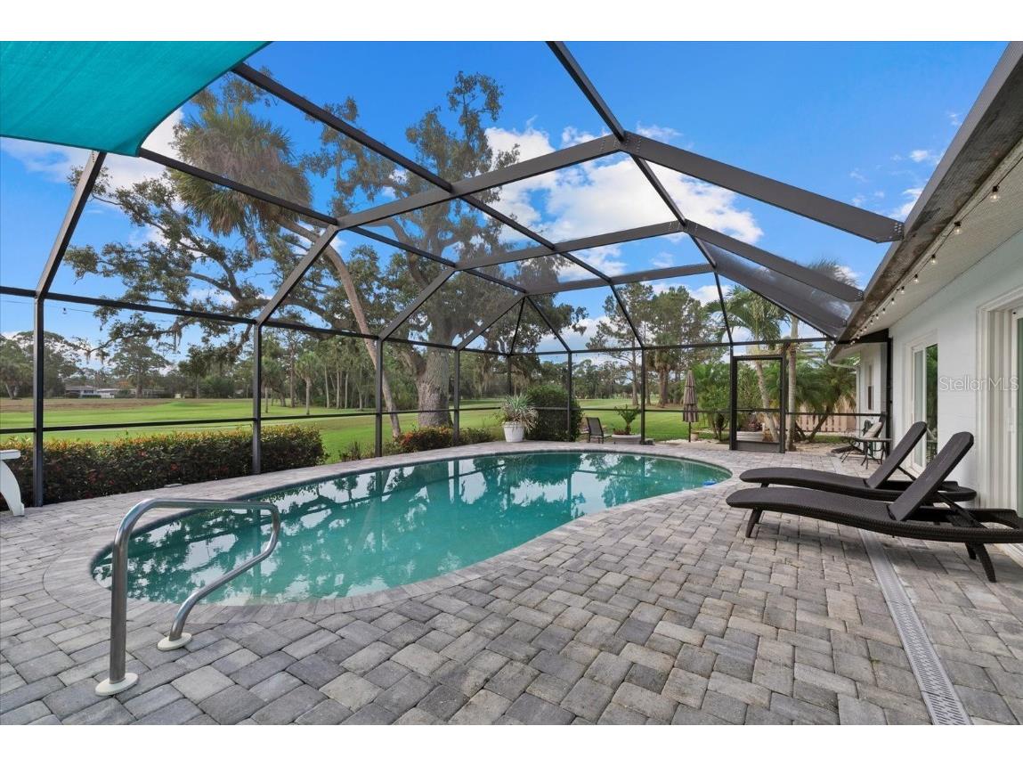 538 Magellan Drive Sarasota FL 34243 A4656417 image5