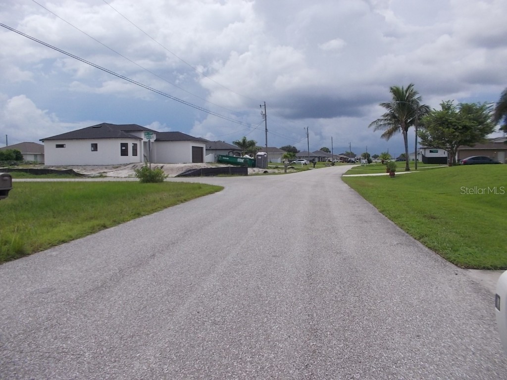 538 NW 25th Terrace Cape Coral FL 33993 - LAKE CAROUSEL C7515199 image5