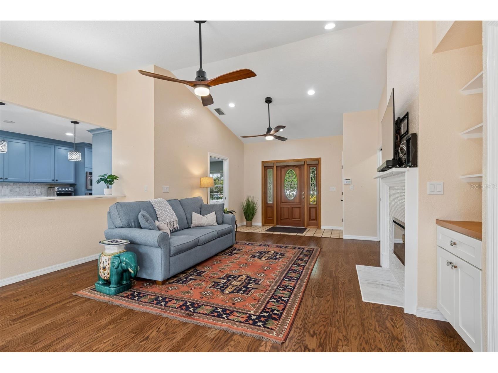 538 Oleander Way S Saint Petersburg FL 33707 TB8516725 image12