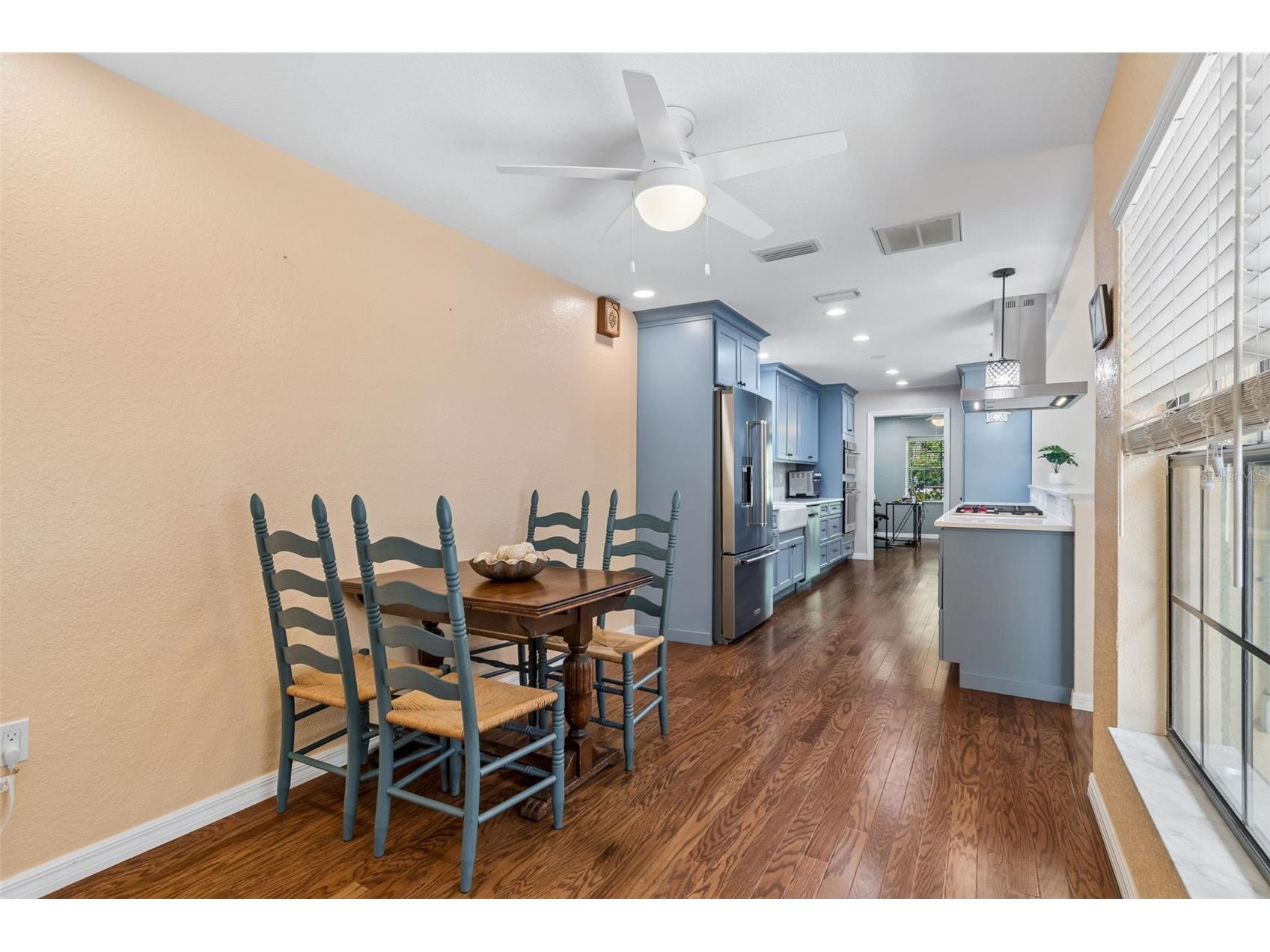 538 Oleander Way S Saint Petersburg FL 33707 TB8516725 image25