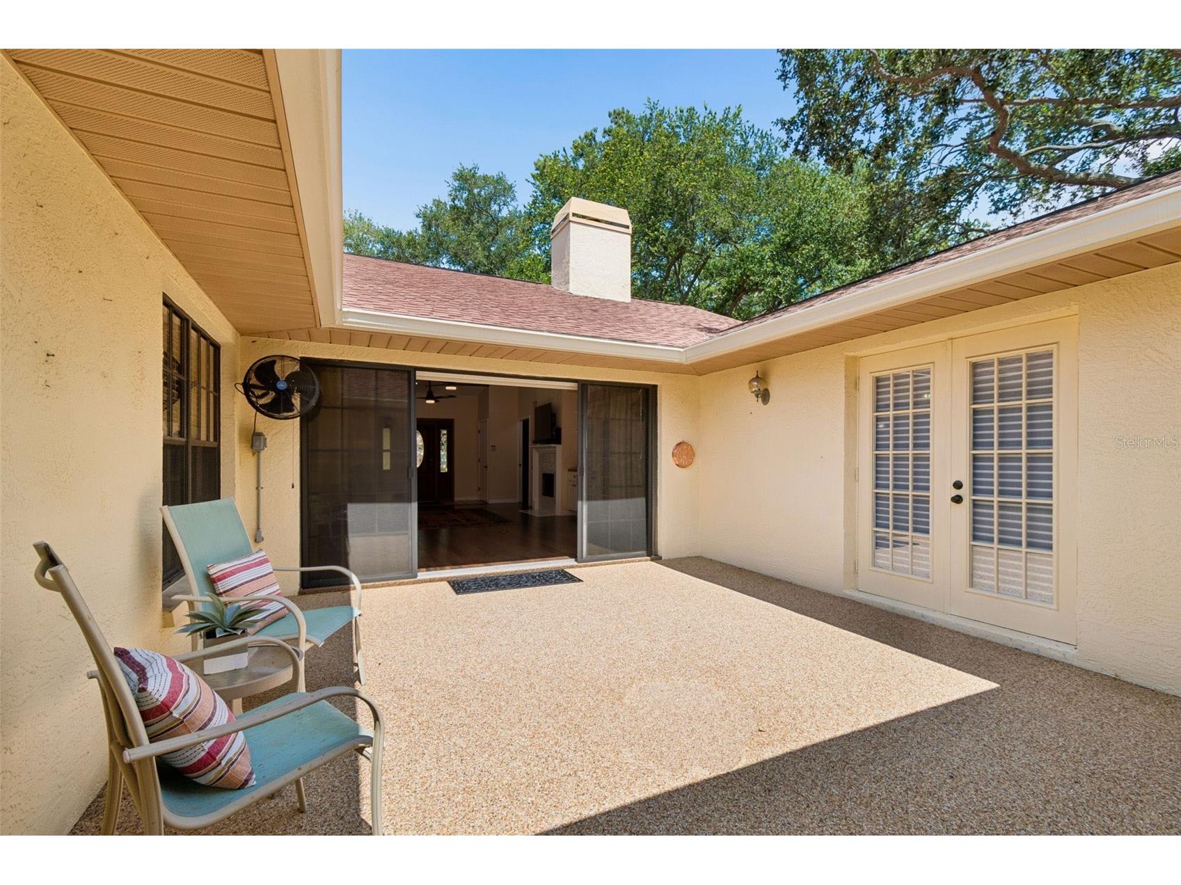 538 Oleander Way S Saint Petersburg FL 33707 TB8516725 image32