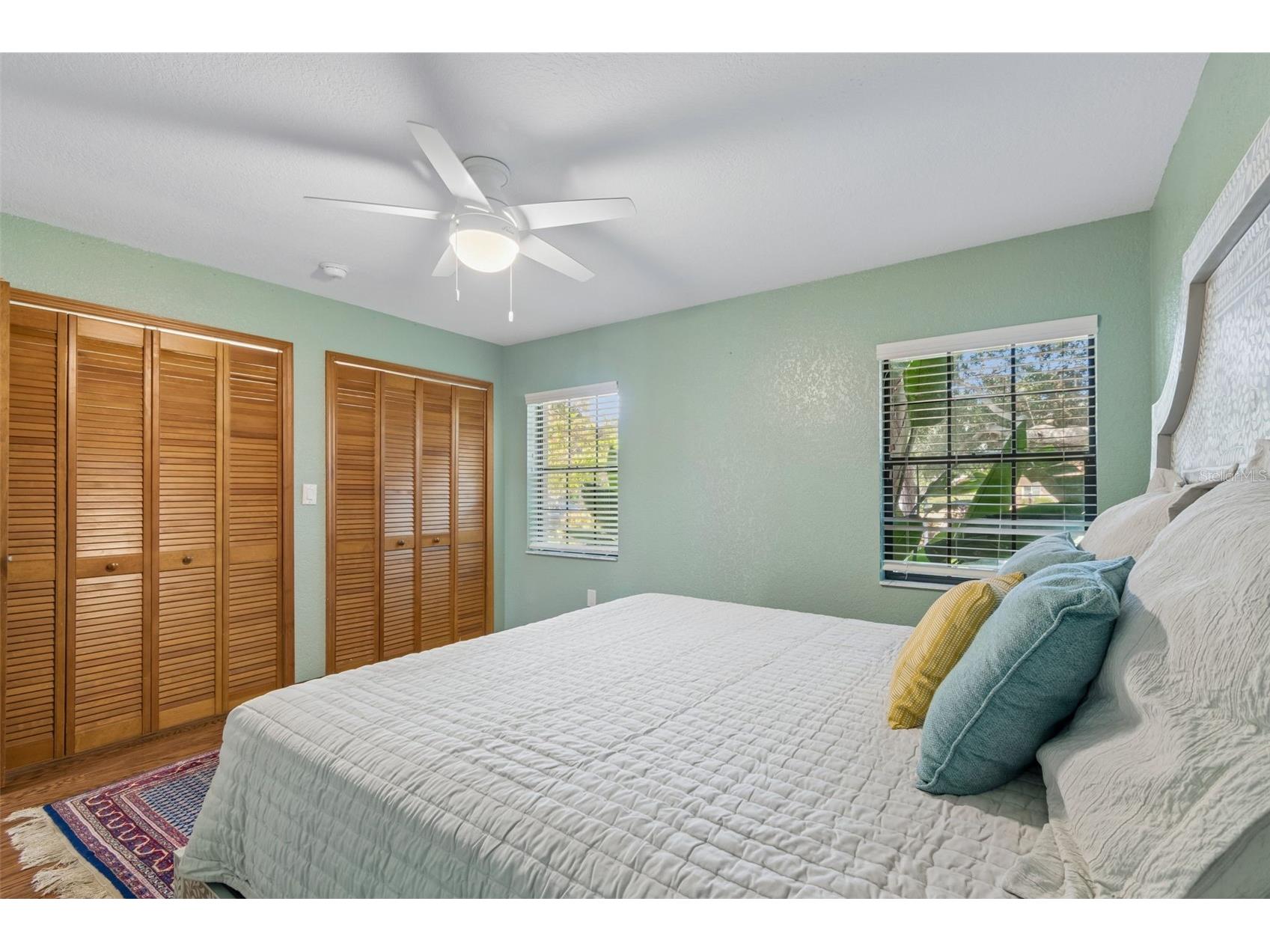 538 Oleander Way S Saint Petersburg FL 33707 TB8516725 image41