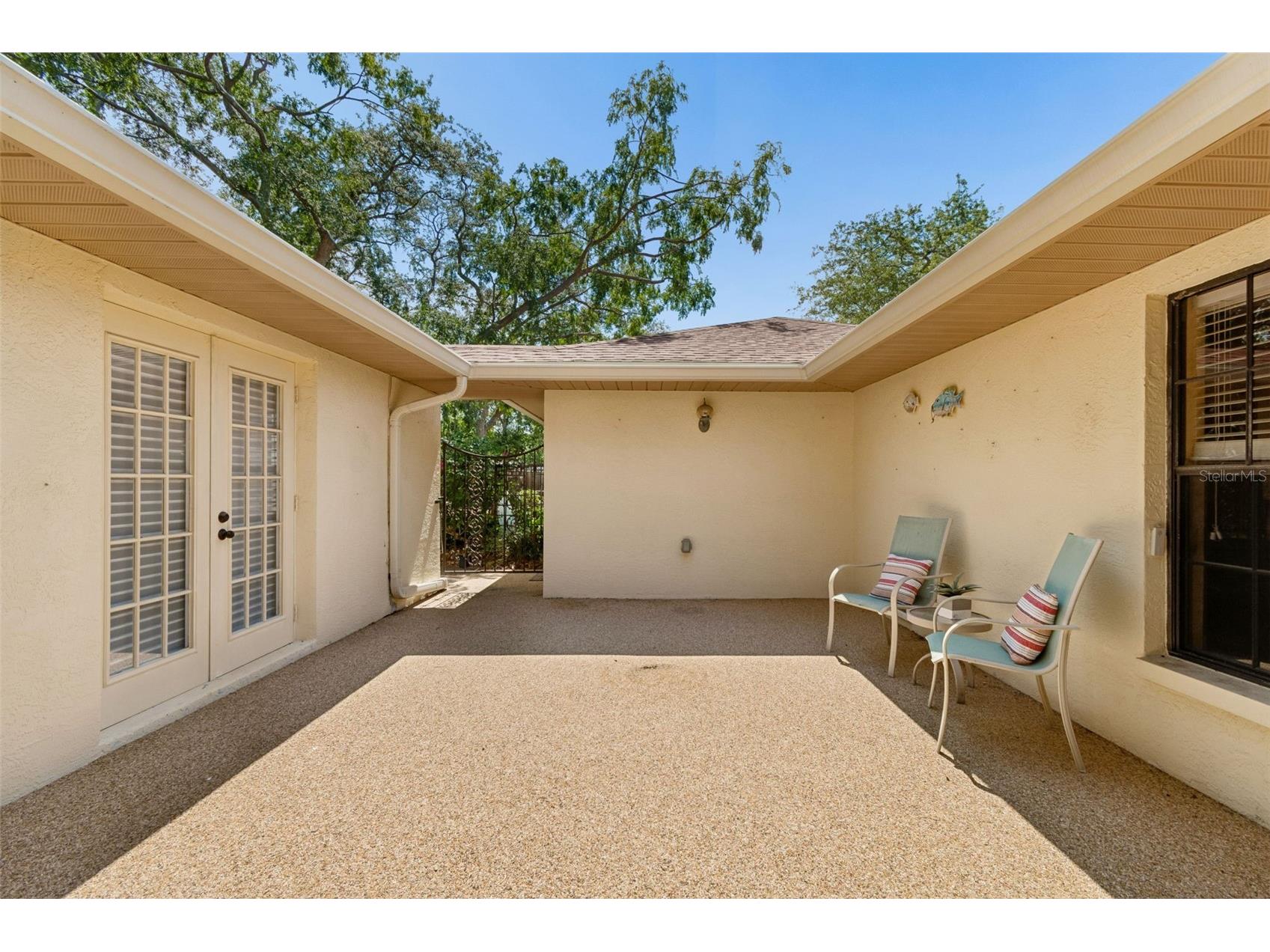 538 Oleander Way S Saint Petersburg FL 33707 TB8516725 image49