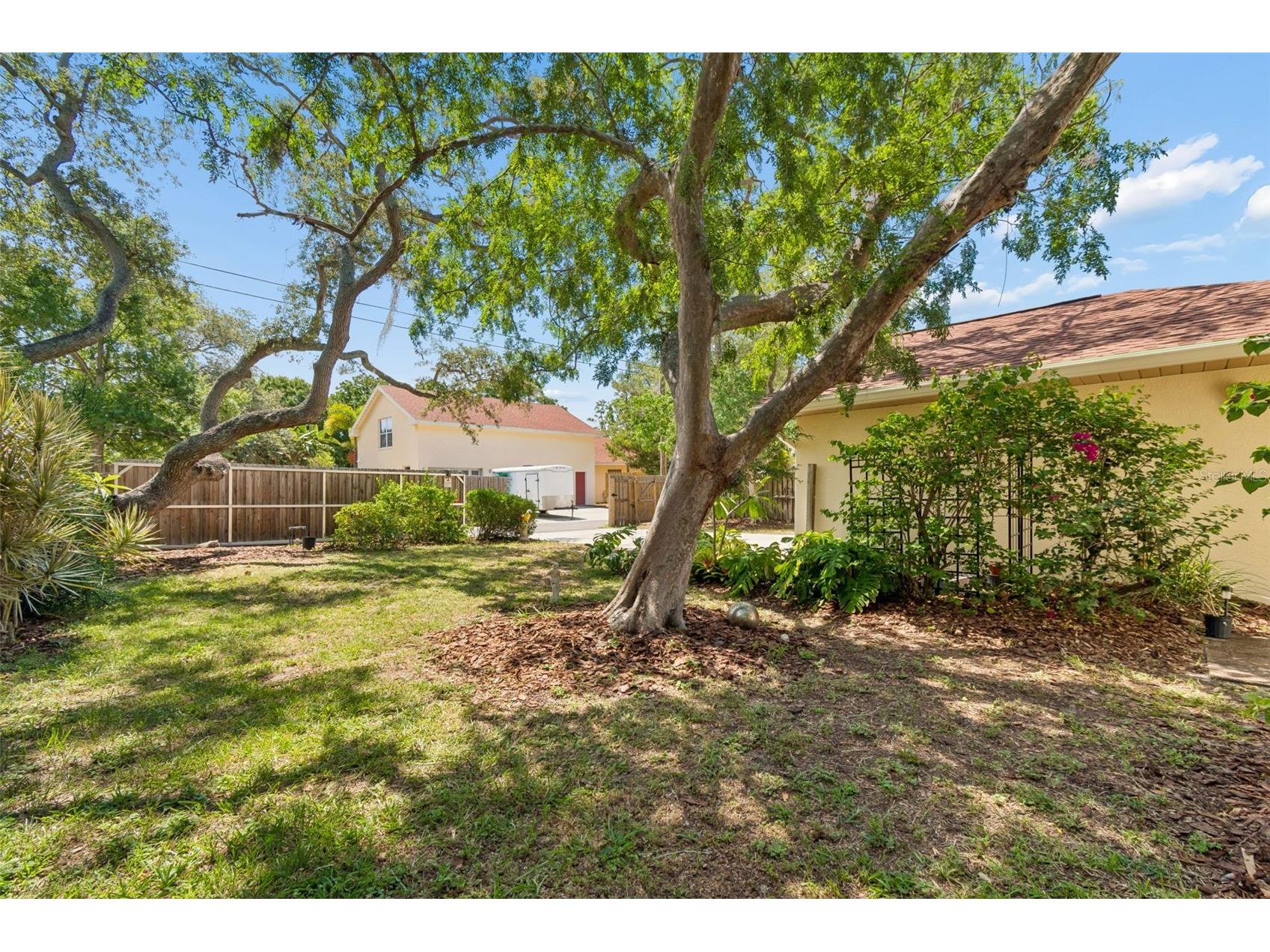 538 Oleander Way S Saint Petersburg FL 33707 TB8516725 image50