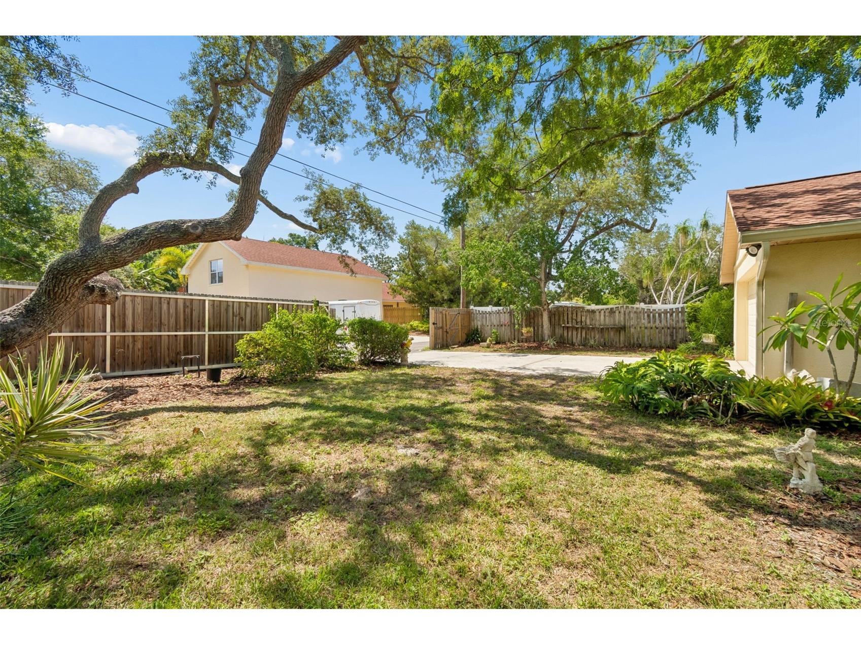 538 Oleander Way S Saint Petersburg FL 33707 TB8516725 image51