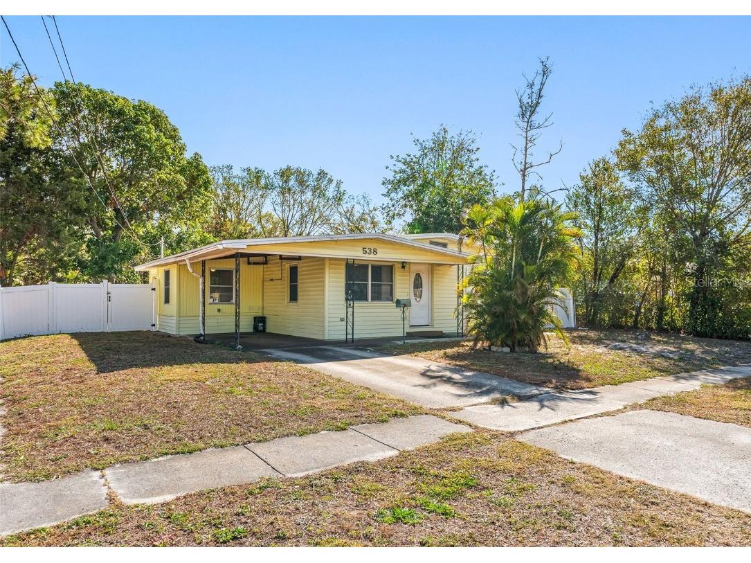 538 Southwest Boulevard N Saint Petersburg FL 33703 TB8333518 image1